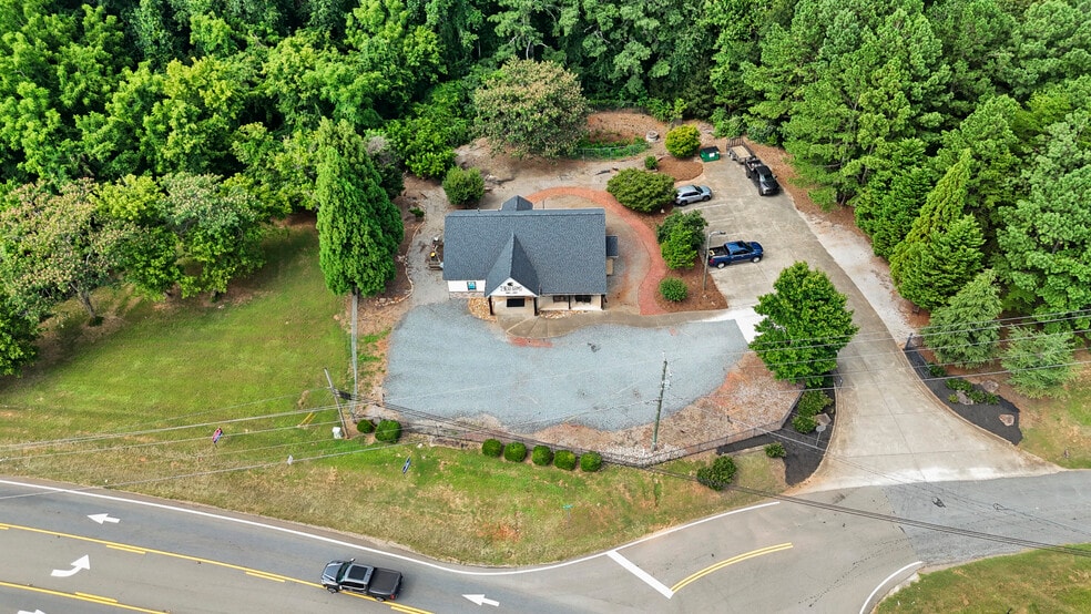 100 Pearidge Rd, Canton, GA for sale - Building Photo - Image 3 of 11