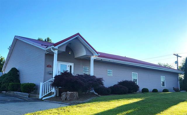 2359 16th St, Bedford, IN à vendre - Photo du bâtiment - Image 3 de 18