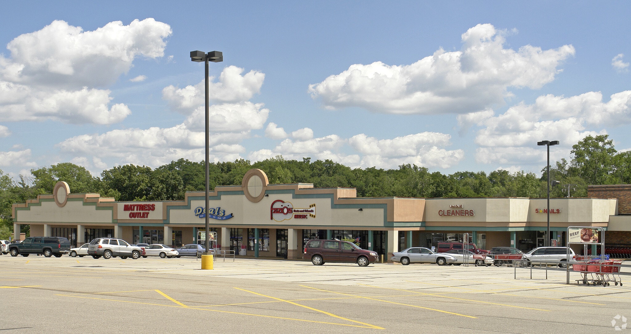 15438-15446 Manchester Rd, Ellisville, MO for lease Building Photo- Image 1 of 3