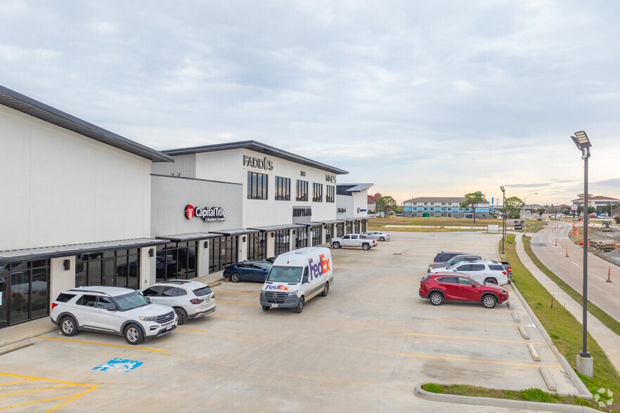 3300 Jimmy Johnson Blvd, Port Arthur, TX for lease - Building Photo - Image 3 of 9