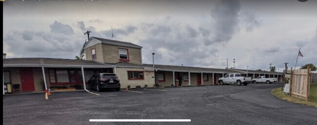 Plus de détails pour 12015 E State Route 350, Kansas City, MO - Services hôteliers à vendre