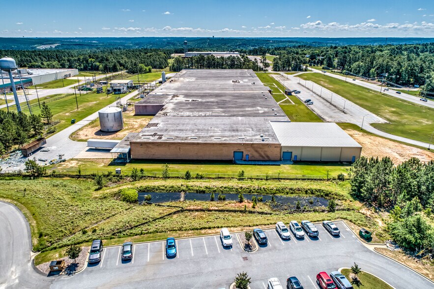 418 Ascauga Lake Rd, Graniteville, SC à louer - Photo du bâtiment - Image 2 de 68