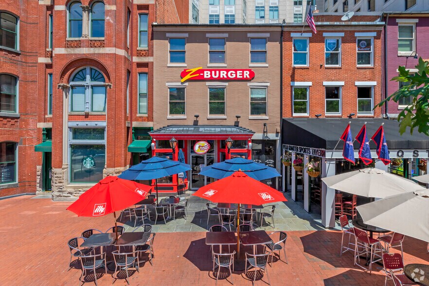 641 Indiana Ave NW, Washington, DC à vendre - Photo du bâtiment - Image 2 de 12