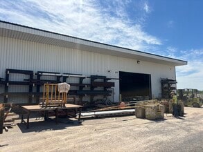 4424 Dickinson Rd, De Pere, WI for lease Building Photo- Image 1 of 3