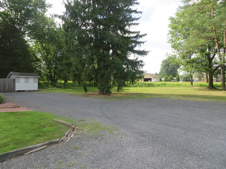 739 US Highway 206, Hillsborough, NJ à vendre - Photo du bâtiment - Image 2 de 4
