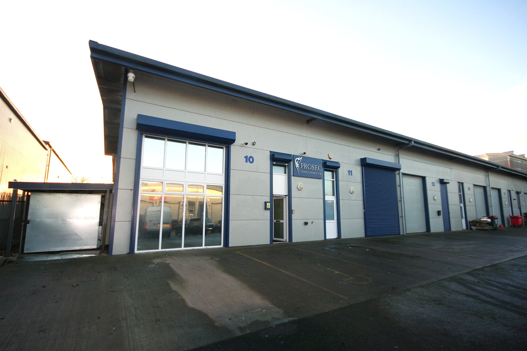 Stephenson Rd, Westbury for lease Building Photo- Image 1 of 2