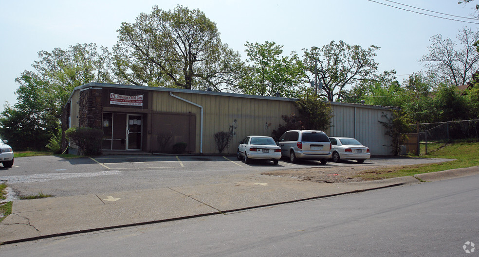 4923 W 12th St, Little Rock, AR for sale - Primary Photo - Image 1 of 1