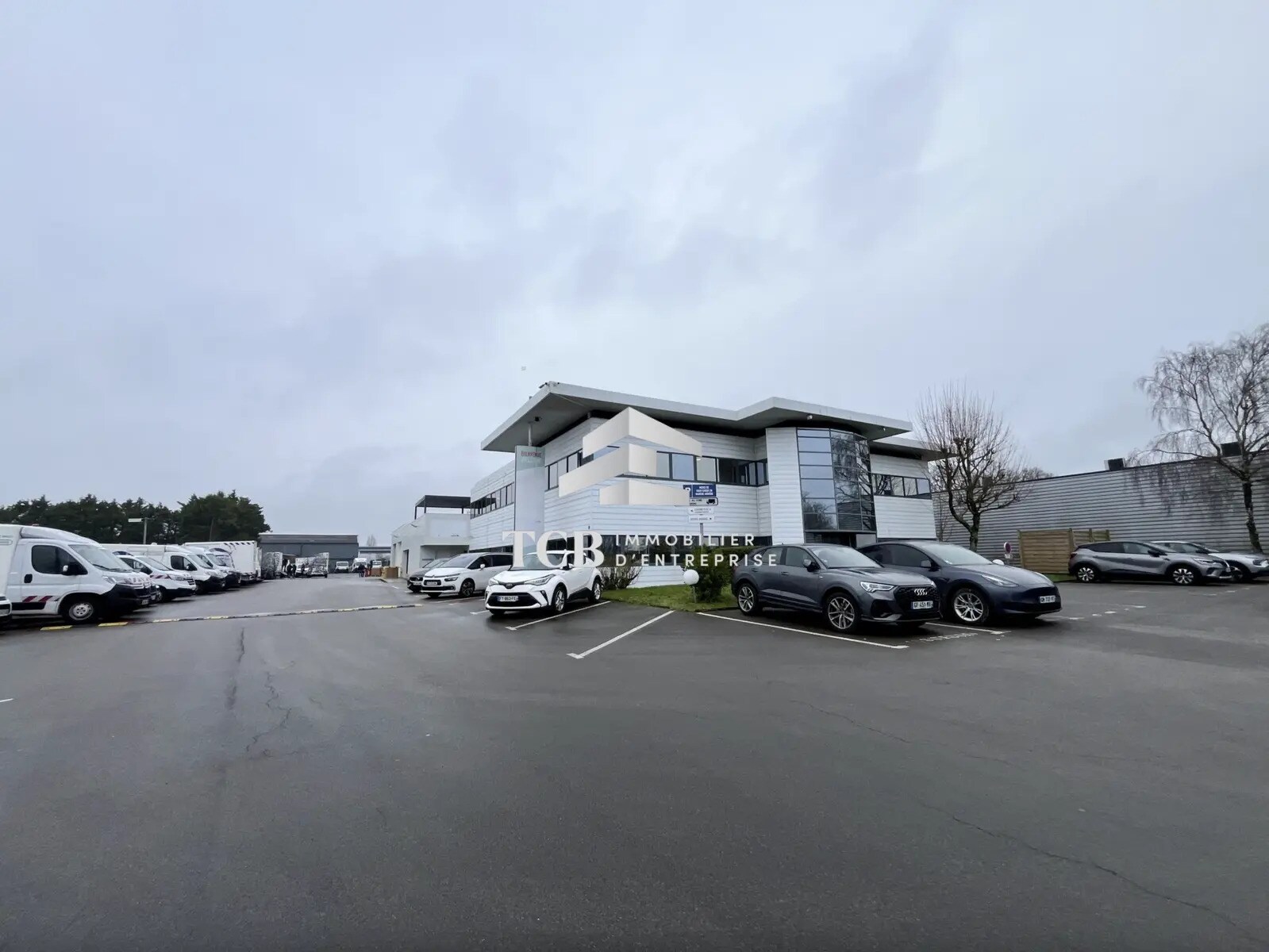 Local d'activités dans Saint-Herblain à vendre Photo du bâtiment- Image 1 de 23