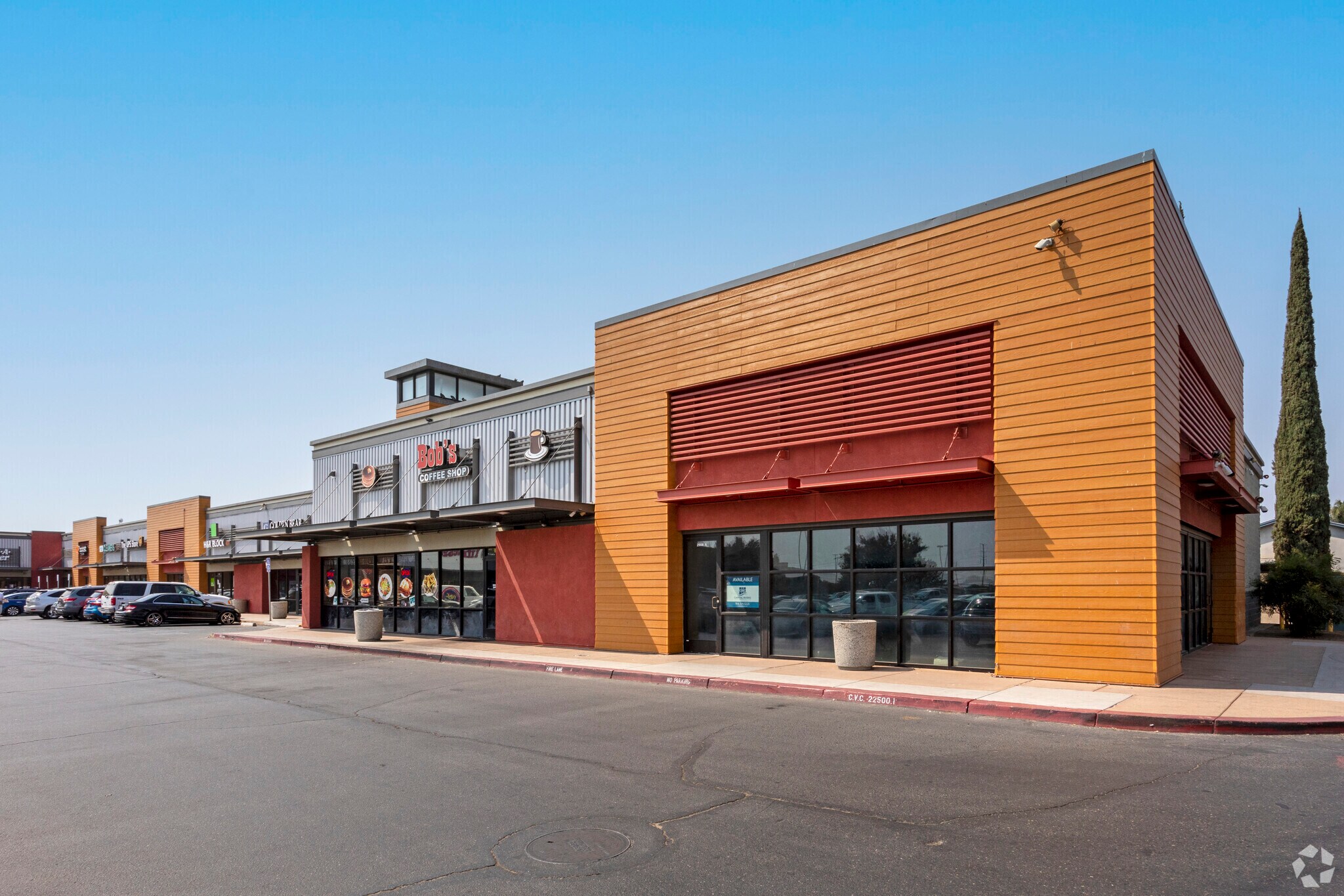 2916-2920 E Whitmore Ave, Ceres, CA à louer Photo du bâtiment- Image 1 de 8