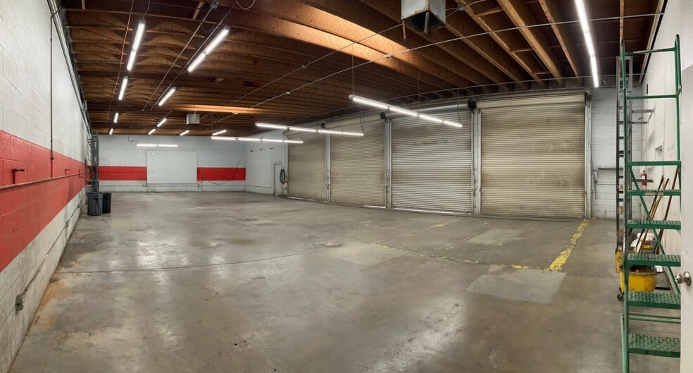 1401 Union Ave, Bakersfield, CA for sale - Interior Photo - Image 3 of 10