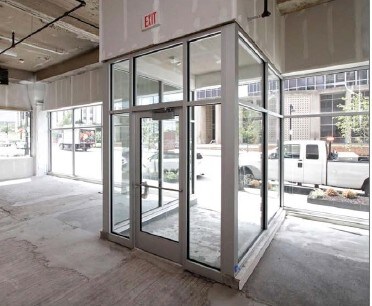 300-306 E 12th St, Kansas City, MO à louer - Photo du bâtiment - Image 2 de 4