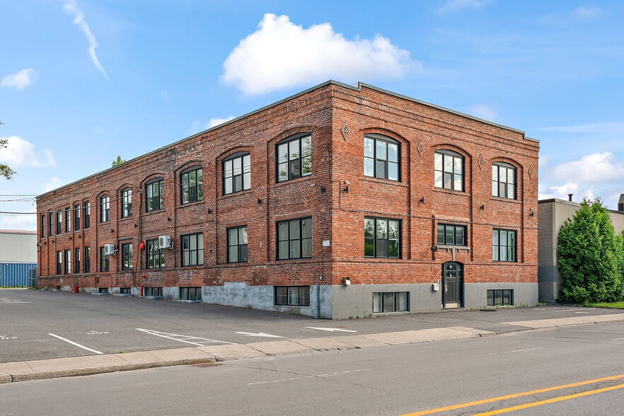 5010 Rue Saint-Patrick, Montréal, QC for lease - Building Photo - Image 3 of 14