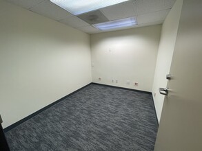 400 N Washington St, Falls Church, VA for lease Interior Photo- Image 1 of 6