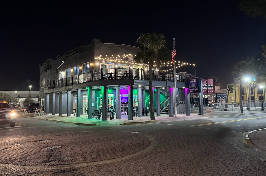 601 Main St, Daytona Beach, FL à vendre - Photo du bâtiment - Image 1 de 49