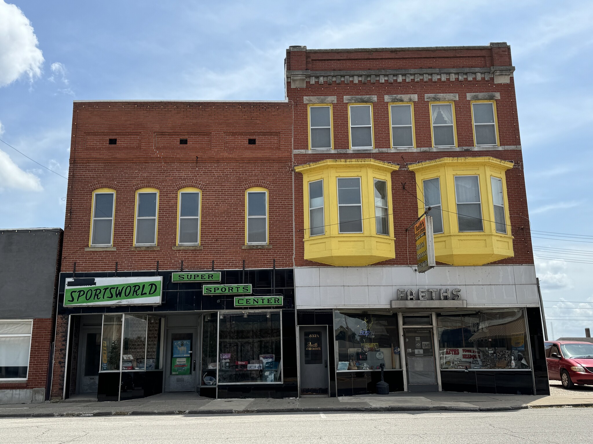 832 Avenue G, Fort Madison, IA for sale Primary Photo- Image 1 of 25