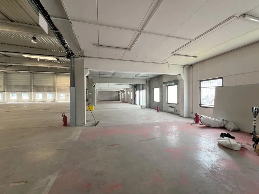 101 Rue De La Bongarde, Gennevilliers for lease Interior Photo- Image 1 of 9