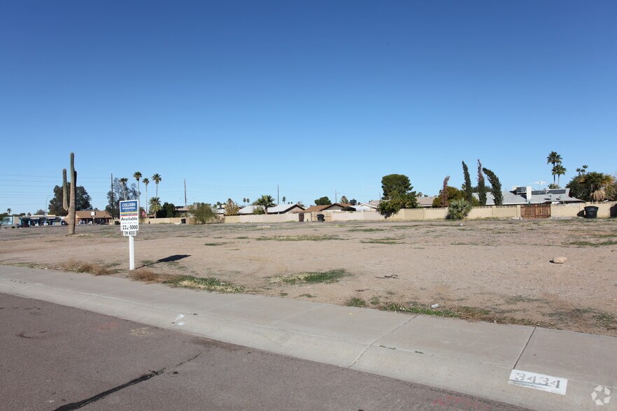 3448 W Thunderbird Rd, Phoenix, AZ for lease - Primary Photo - Image 1 of 5