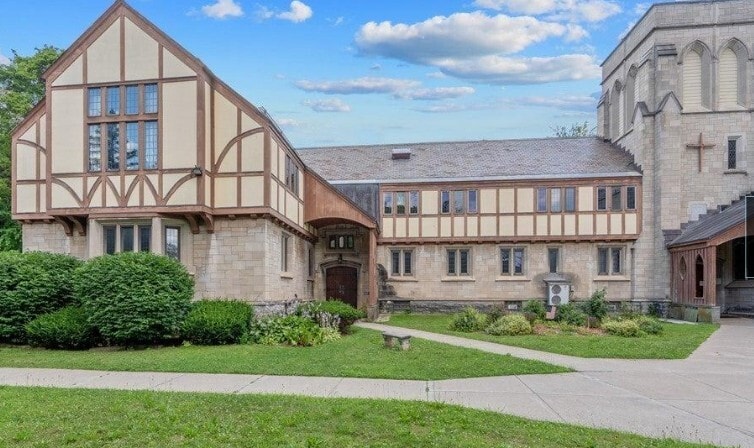 873 Dewitt St, Syracuse, NY for sale - Building Photo - Image 3 of 12