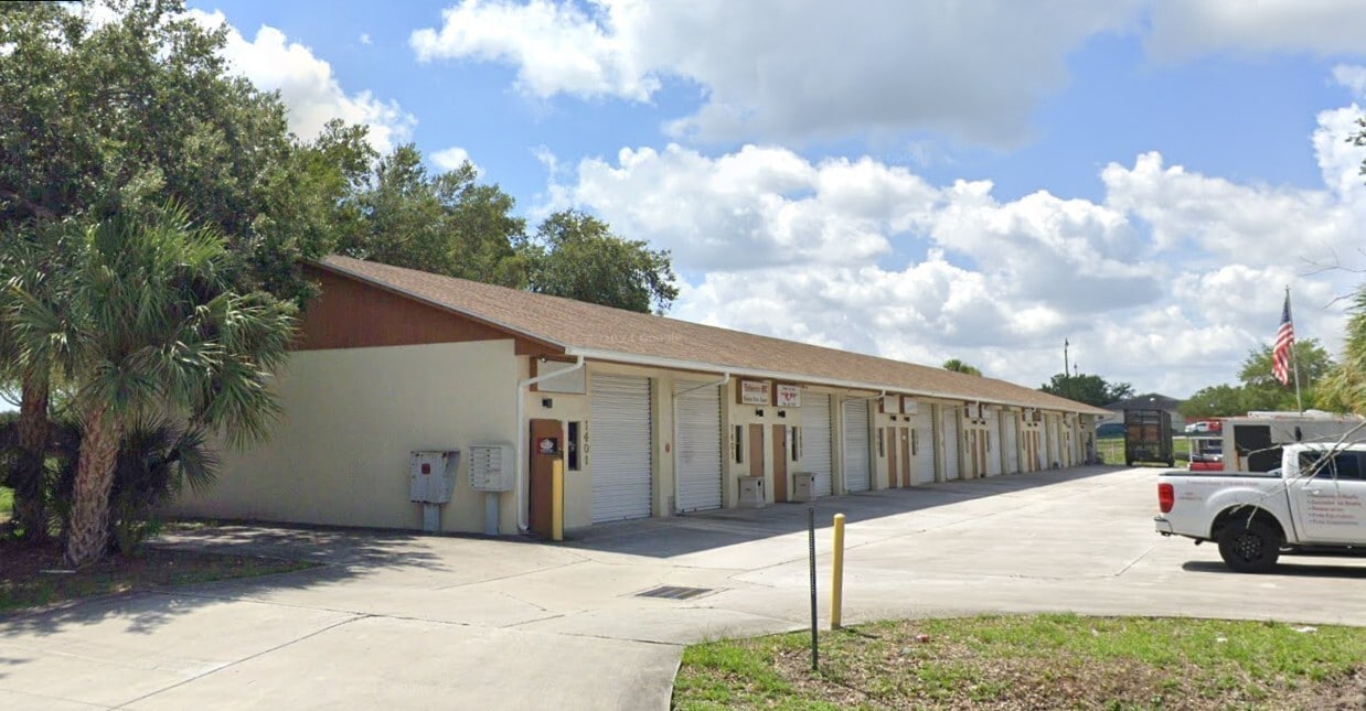 1401-1421 SW Biltmore St, Port Saint Lucie, FL for lease Primary Photo- Image 1 of 5