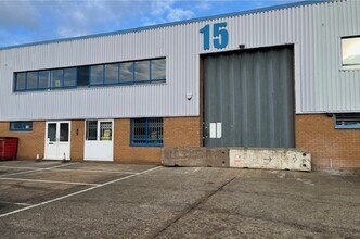 Mead Ln, Hertford à louer Photo du bâtiment- Image 1 de 9