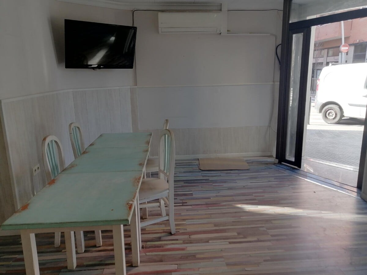 Esplugues de Llobregat, BAR 08950 - Unité - -  - Photo intérieure - Image 2 of 5