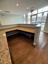 6020 Meadowridge Center Dr, Elkridge, MD à louer Photo intérieure- Image 2 de 14