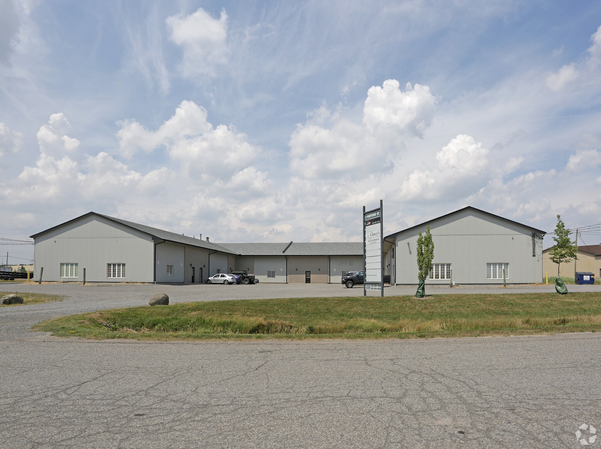 2 Portside St, Hamilton, ON for sale Primary Photo- Image 1 of 1