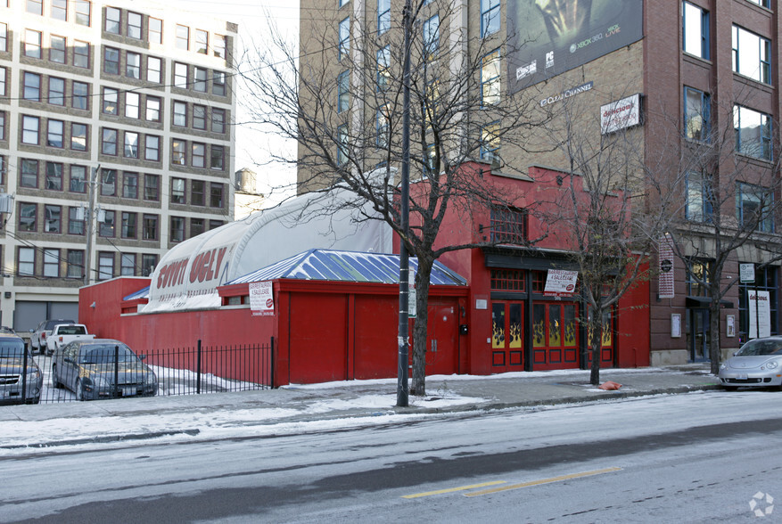 316 W Erie St, Chicago, IL for sale - Primary Photo - Image 1 of 1