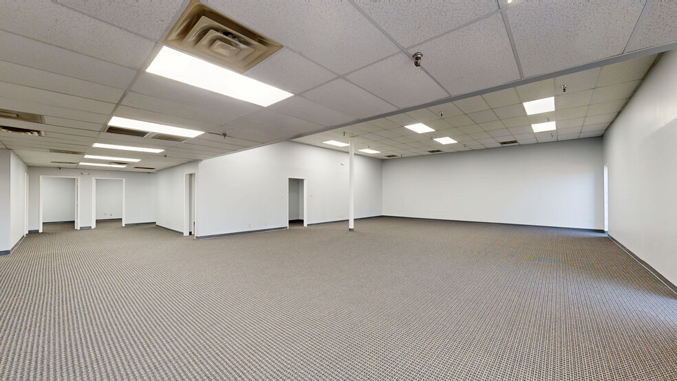 2301-2399 Minimax Dr, Houston, TX for lease - Matterport 3D Scan - Image 2 of 10