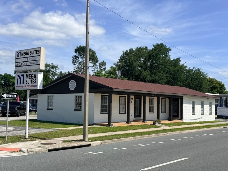 2201 S Bay St, Eustis, FL for lease - Building Photo - Image 1 of 10
