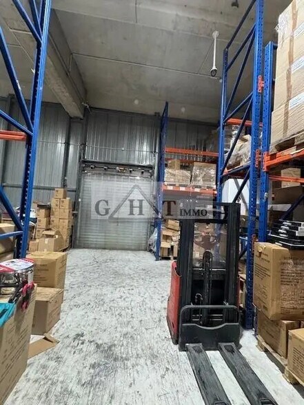 Industriel dans Pantin à louer - Photo intérieure - Image 3 de 4