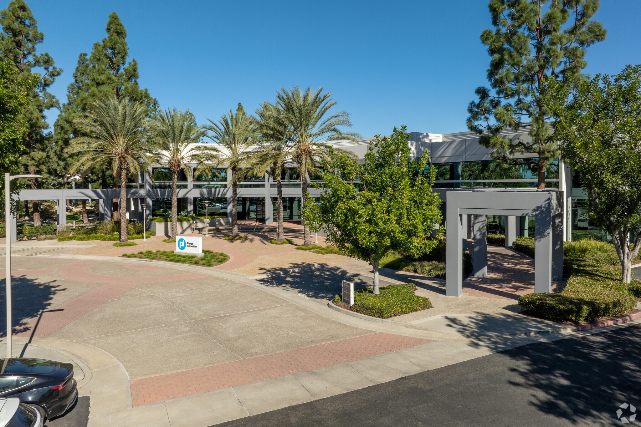 80 Technology Dr, Irvine, CA for lease Primary Photo- Image 1 of 5
