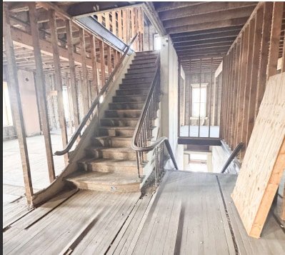 183-187 W Main St, Whitewater, WI for sale - Interior Photo - Image 2 of 10