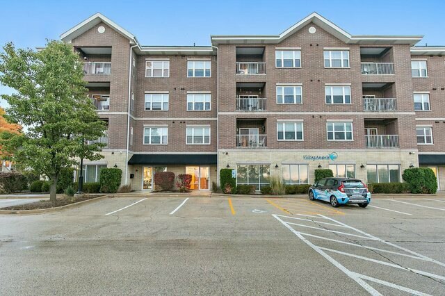 15-85 N Woodbury St, South Elgin, IL à louer Photo du bâtiment- Image 1 de 5