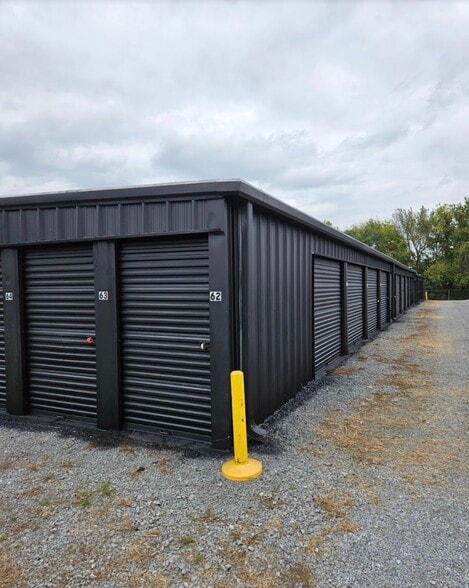405 Riverview Dr, Shelbyville, TN for sale - Building Photo - Image 2 of 15