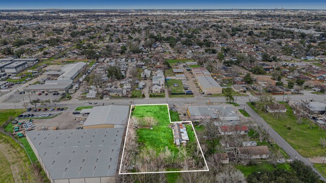 2412 Pasadena Blvd, Pasadena, TX à vendre - Photo du bâtiment - Image 3 de 13