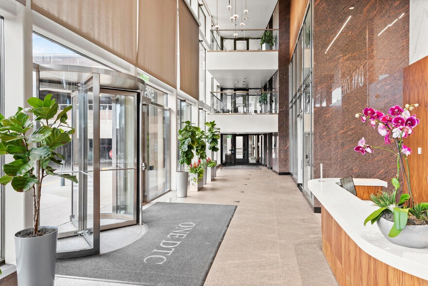 5251 Dtc Pky, Greenwood Village, CO for lease - Building Photo - Image 3 of 33