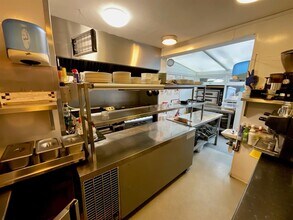 89 Columbus Ravine, Scarborough for lease Interior Photo- Image 1 of 4