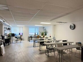 13553 Northern Blvd, Flushing, NY for lease Interior Photo- Image 1 of 4