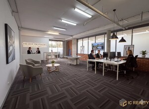 30 Jasmine St, Botany à louer Photo intérieure- Image 2 de 6