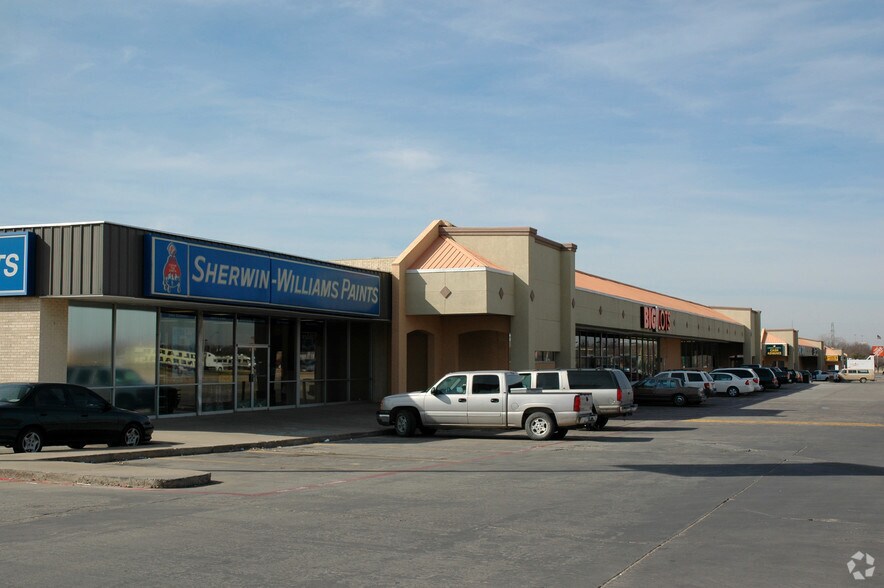 1110 E Highway 82, Gainesville, TX à louer - Photo du bâtiment - Image 2 de 3