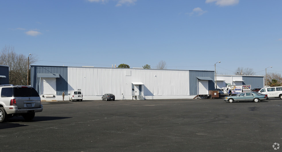 5595 Raby Rd, Norfolk, VA for lease - Building Photo - Image 1 of 12