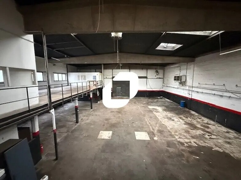 Flex dans SAINT-OUEN-L'AUMONE à louer - Photo intérieure - Image 1 de 7