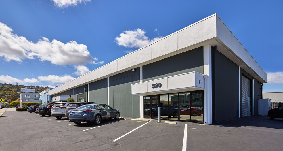 520-530 Harbor Blvd, Belmont, CA for lease - Building Photo - Image 1 of 2