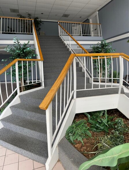 2500 Center Point Pky, Birmingham, AL for lease - Interior Photo - Image 3 of 22