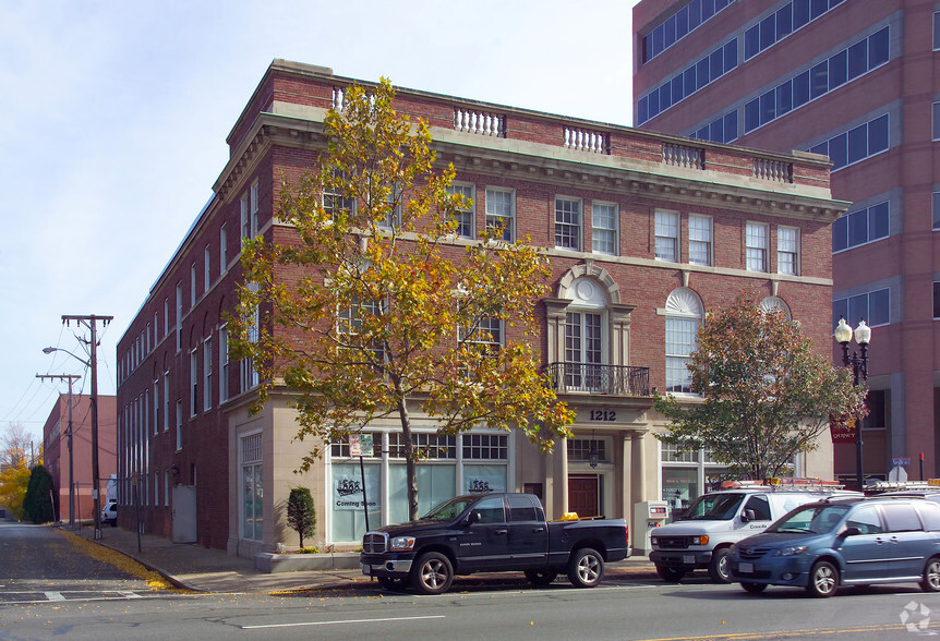 1212 Hancock St, Quincy, MA à louer - Photo du bâtiment - Image 2 de 4