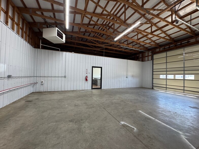 165 Williams St, Tahlequah, OK à louer - Photo du bâtiment - Image 2 de 17