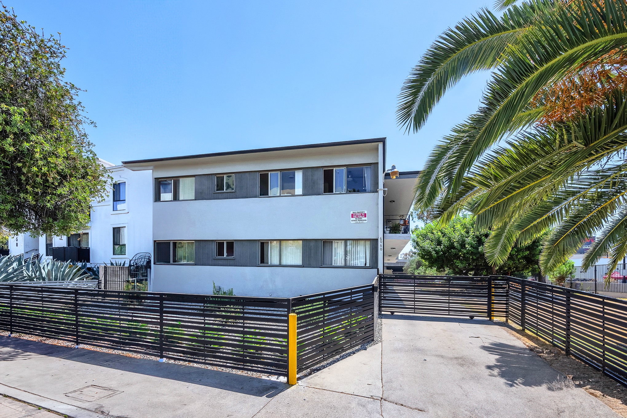 6060 Cadillac Ave, Los Angeles, CA for sale Primary Photo- Image 1 of 25