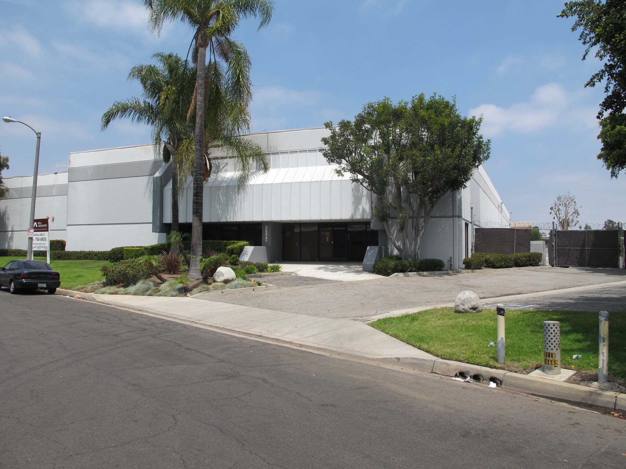 17050-17100 S Margay Ave, Carson, CA à louer Photo intérieure- Image 1 de 13