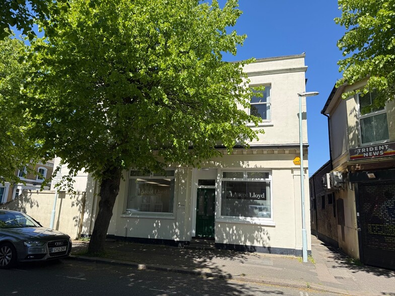 10 Shelley Rd, Worthing for lease - Building Photo - Image 1 of 8